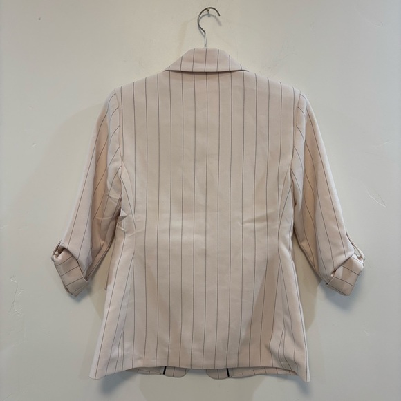 Anthropologie Cream and Black Tailored Blazer - Picture 4 of 5